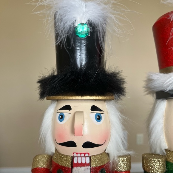 Pier 1 imports Wooden Double Nutcracker  22" Tall. Countdown To Xmas. - Picture 9 of 10